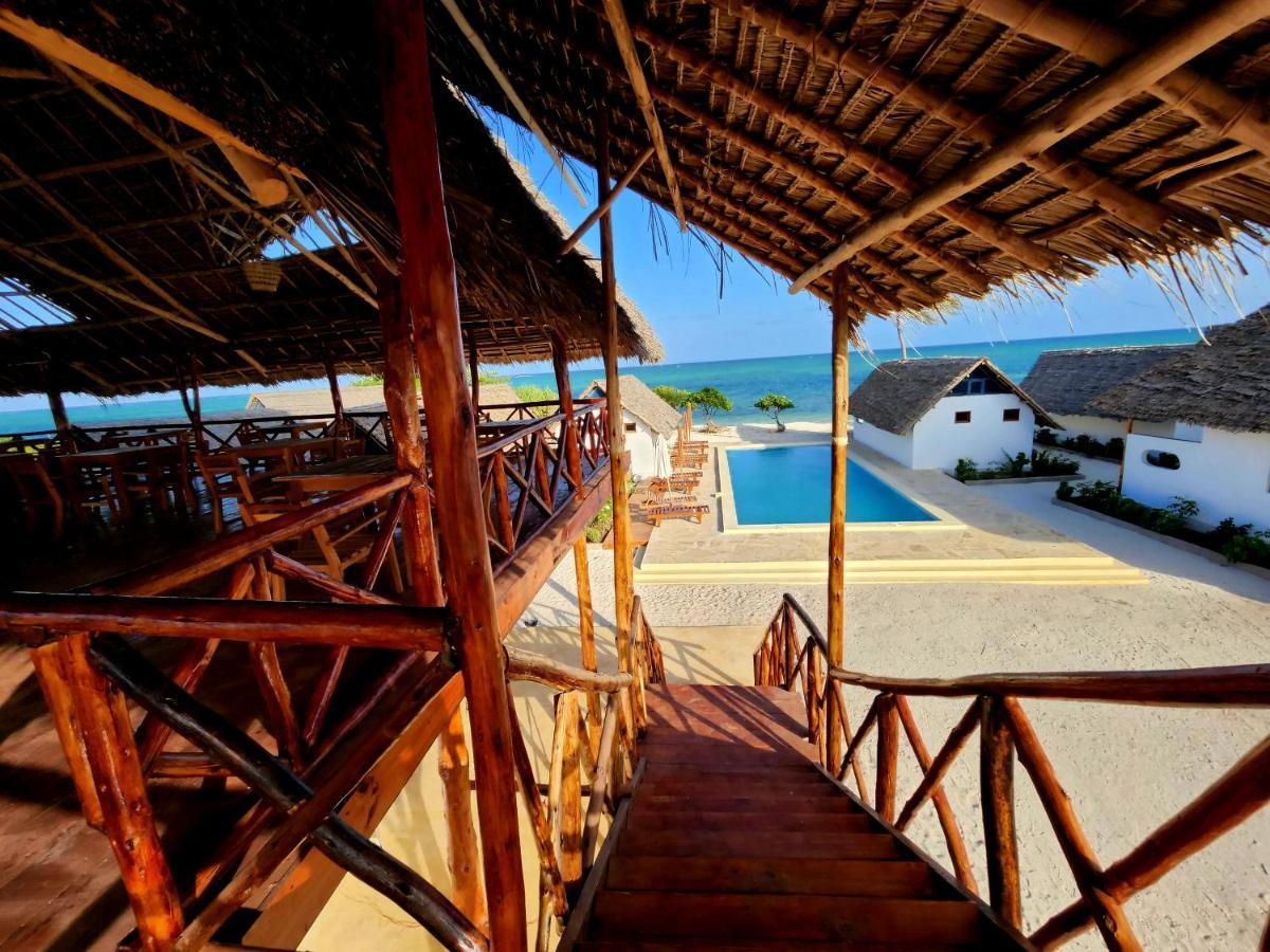 Almas Boutique Hotel 3*